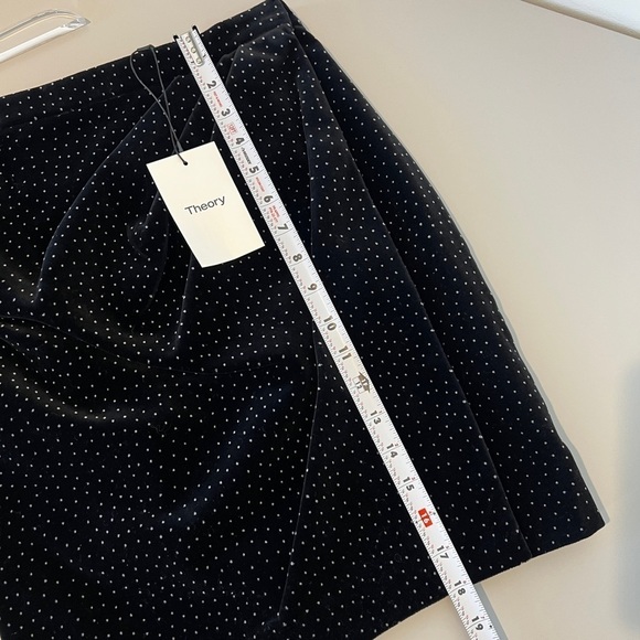 NEW Theory Velvet Pleated Wrap Skirt Black Polka Dot size 00 - Picture 9 of 9